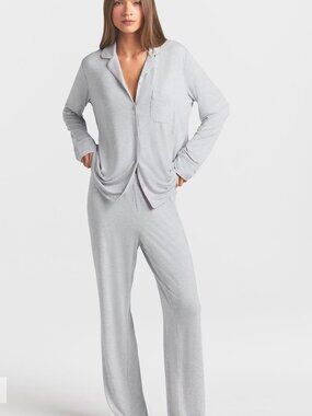 SKIMS Light Gray Long Sleeve Button Pajama TOP ONLY Medium NWT
